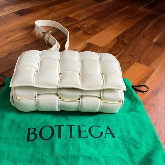 Bottega Veneta Padded Cassette, NEW - Picture 11 of 15